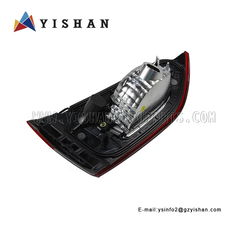 Mazda atz kuyruk lambası yarı asm gv9b -51-3 f 0 gv9b -51-3 f 0 b-by